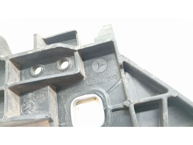 Recambio de soporte faro derecho para mercedes-benz glc coupe (c253) 250 4-matic (253.346) referencia OEM IAM A2536201800  