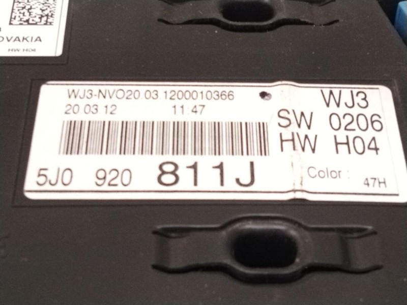 Recambio de cuadro instrumentos para skoda roomster (5j7) 1.6 tdi referencia OEM IAM 5J0920811  