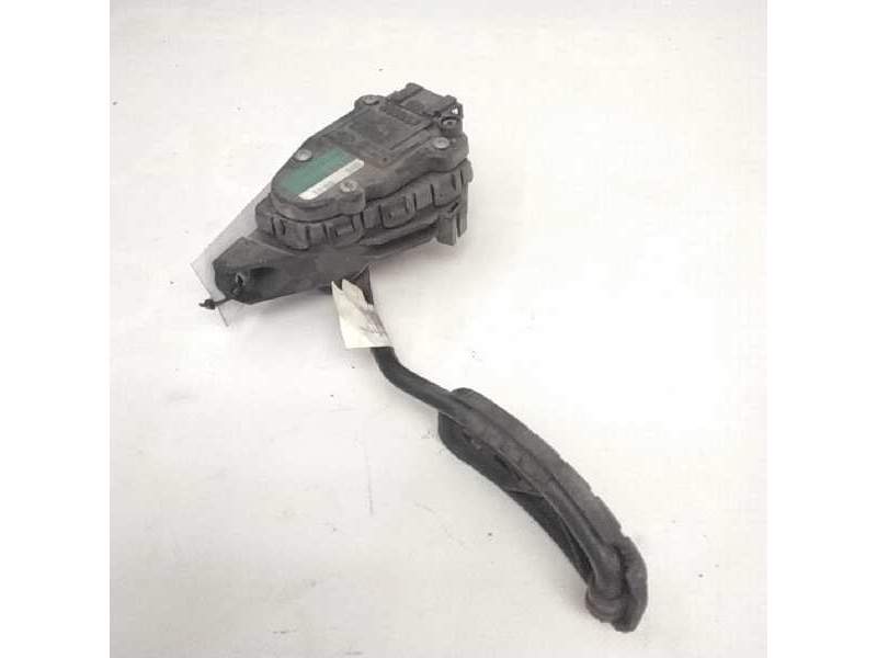 Recambio de pedal acelerador para renault master desde ´98 referencia OEM IAM 7700314525  122045