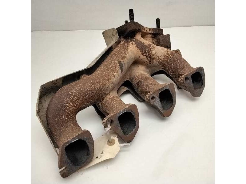 Recambio de colector escape para nissan vanette cargo referencia OEM IAM   