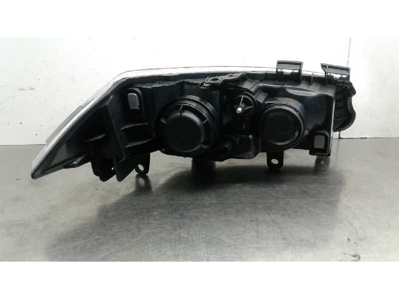 Recambio de faro izquierdo para renault megane ii berlina 5p referencia OEM IAM RN4204904  