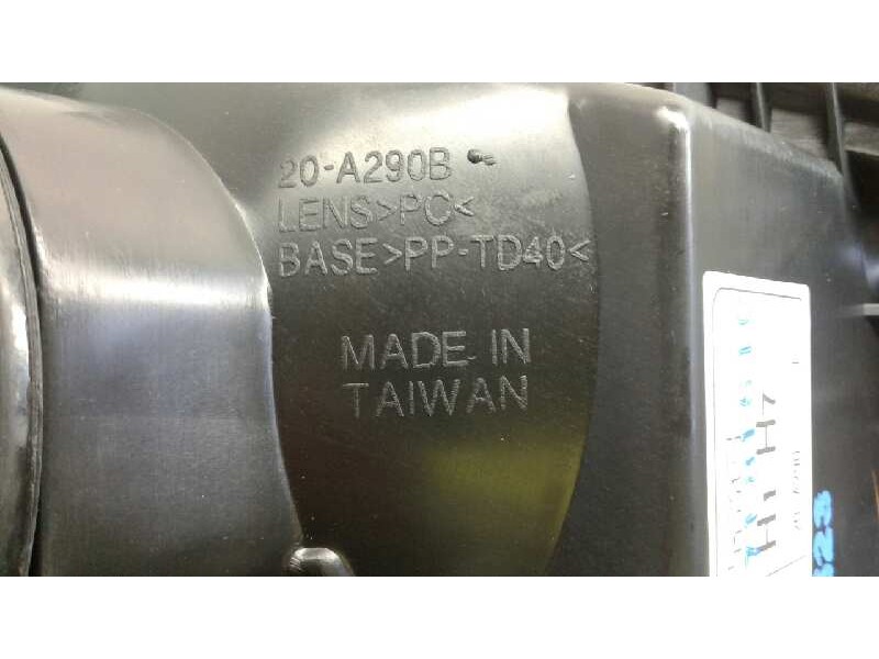 Recambio de faro izquierdo para renault megane ii berlina 5p referencia OEM IAM RN4204904  