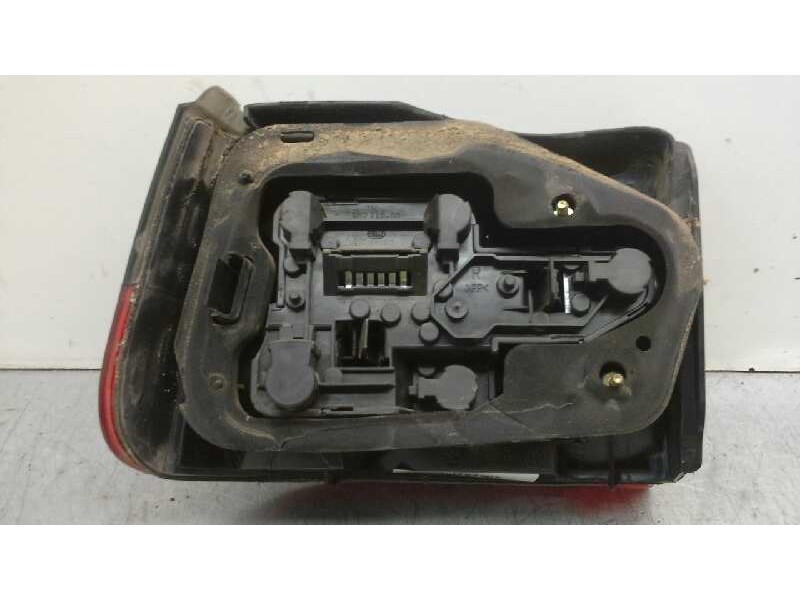 Recambio de piloto trasero derecho para seat ibiza (6k) básico referencia OEM IAM 6K6945112E  