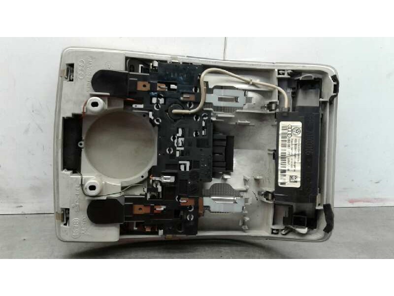 Recambio de luz interior para audi a4 avant (8e) 2.5 tdi (120kw) referencia OEM IAM 8E0947135DFKZ  