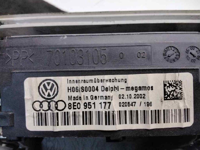 Recambio de luz interior para audi a4 avant (8e) 2.5 tdi (120kw) referencia OEM IAM 8E0947135DFKZ  