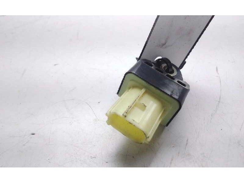 Recambio de sensor impacto airbag para toyota auris hybrid active referencia OEM IAM 8983102140  