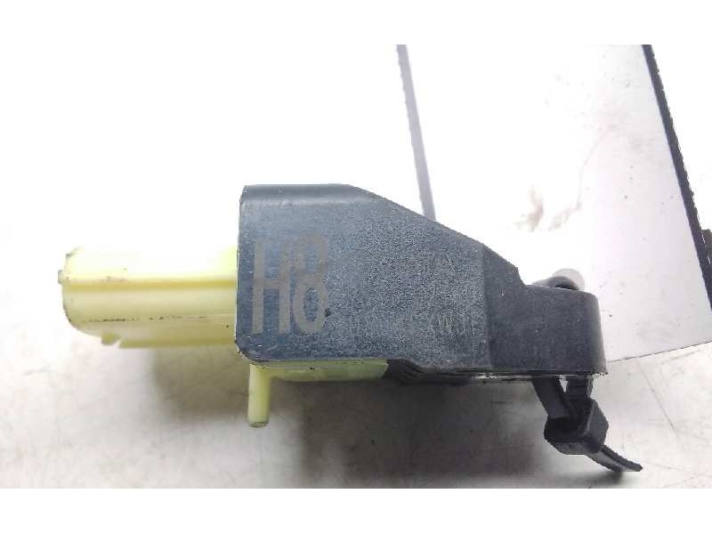 Recambio de sensor impacto airbag para toyota auris hybrid active referencia OEM IAM 8983102140  