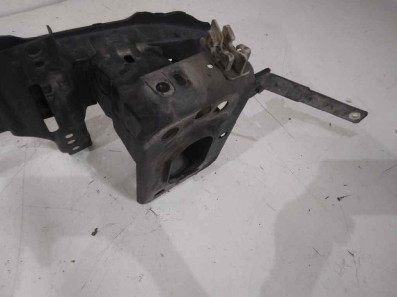 Recambio de refuerzo paragolpes delantero para ford fiesta (cb1) trend referencia OEM IAM   