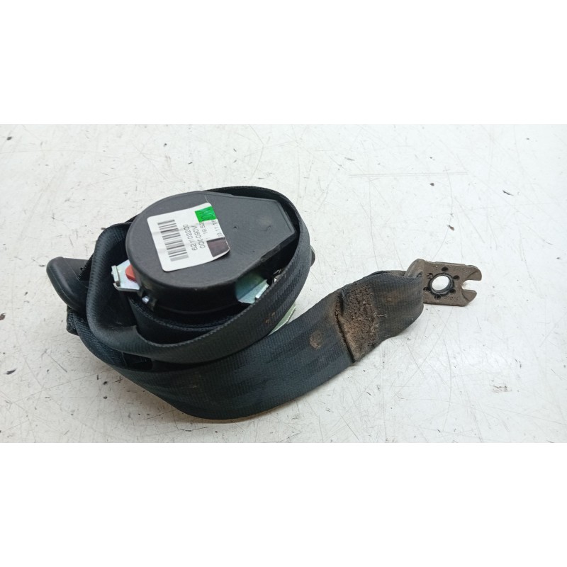 Recambio de cinturon seguridad trasero izquierdo para volkswagen golf vii (5g1, bq1, be1, be2) 2.0 tdi referencia OEM IAM 621102
