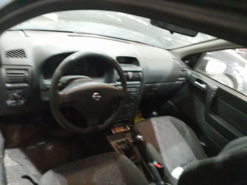 opel astra g fastback (t98) del año 2001
