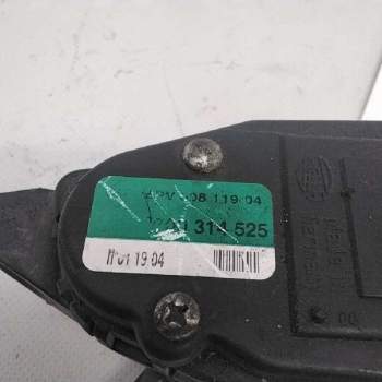 Recambio de pedal acelerador para renault master desde ´98 referencia OEM IAM 7700314525  122045