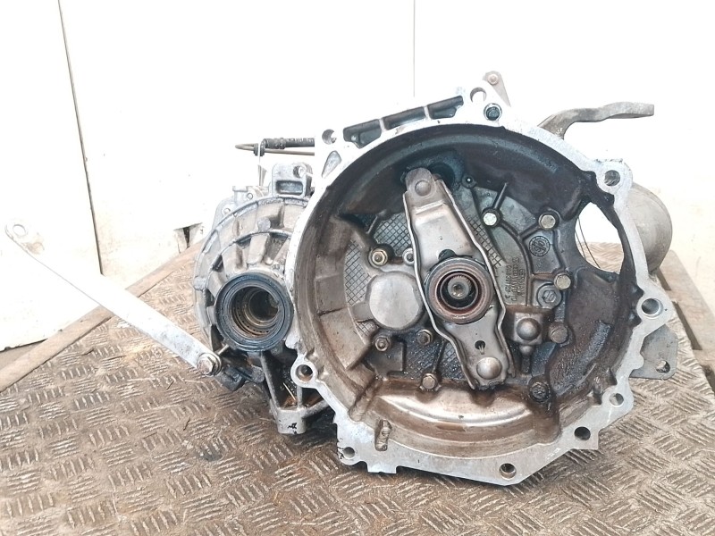 Recambio de caja cambios para volkswagen golf v (1k1) 1.9 tdi referencia OEM IAM GQQ  