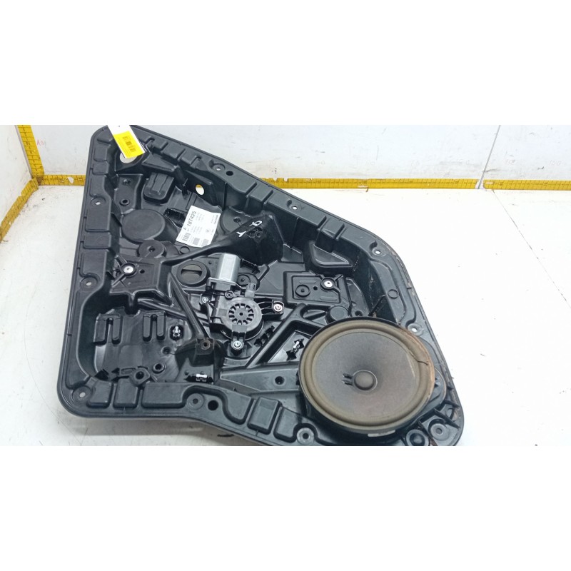 Recambio de elevalunas trasero derecho para mercedes-benz clase a (w177) a 180 d (177.003) referencia OEM IAM A1779001704  
