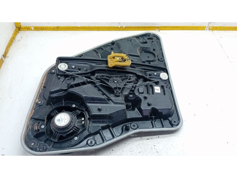 Recambio de elevalunas trasero derecho para mercedes-benz clase a (w177) a 180 d (177.003) referencia OEM IAM A1779001704  