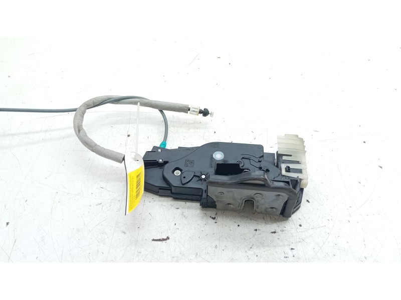 Recambio de cerradura puerta delantera izquierda para mercedes-benz clase a (w177) a 180 d (177.003) referencia OEM IAM A0997201