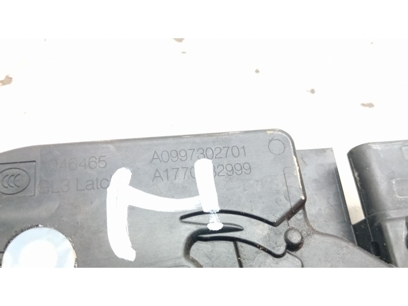Recambio de cerradura puerta trasera izquierda para mercedes-benz clase a (w177) a 180 d (177.003) referencia OEM IAM   