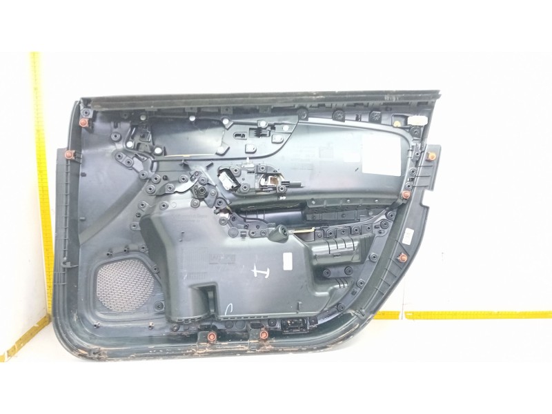 Recambio de guarnecido puerta delantera izquierda para mercedes-benz clase a (w177) a 180 d (177.003) referencia OEM IAM A177720