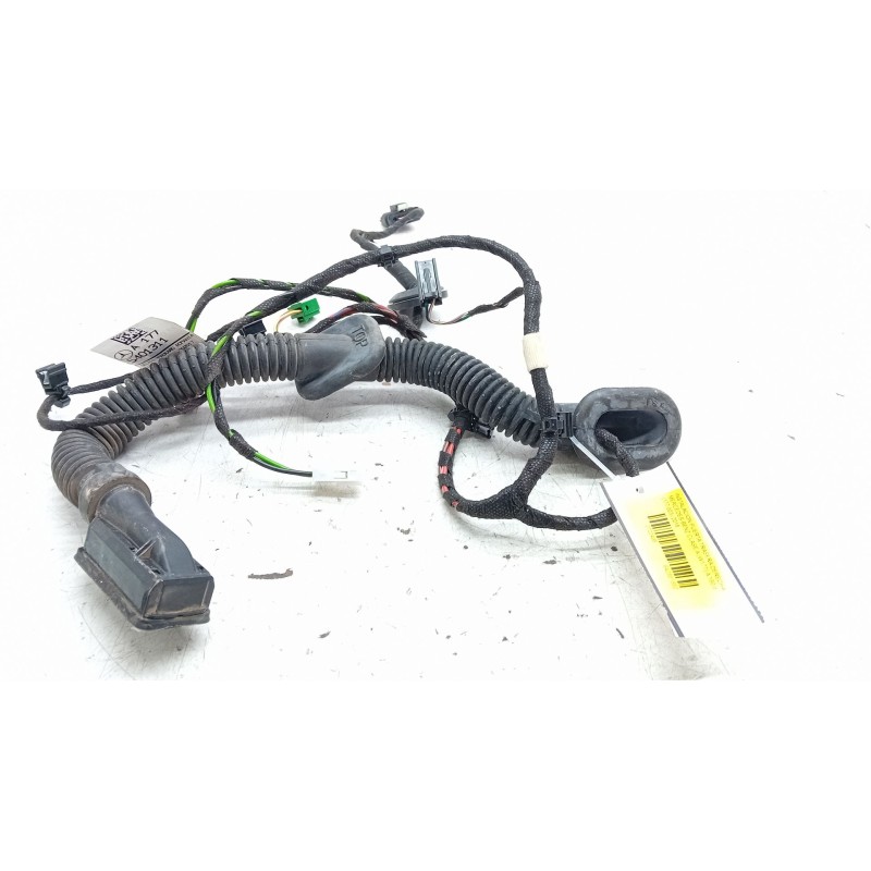 Recambio de instalacion puerta trasera derecha para mercedes-benz clase a (w177) a 180 d (177.003) referencia OEM IAM A177540131