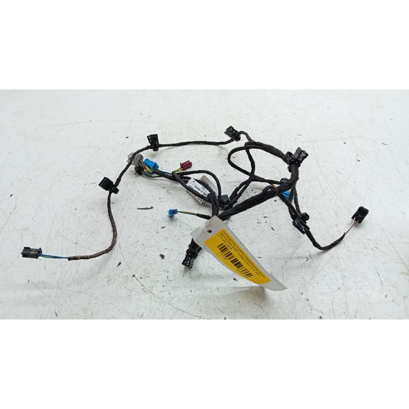 Recambio de instalacion puerta trasera izquierda para mercedes-benz clase a (w177) a 180 d (177.003) referencia OEM IAM A1775405