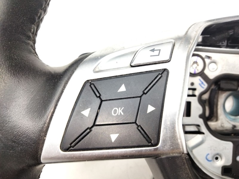 Recambio de volante para mercedes-benz clase m (w166) referencia OEM IAM A1664600103  