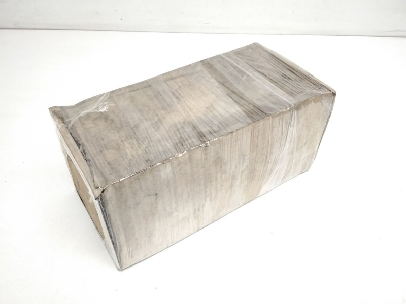 Recambio de piloto trasero derecho para nissan patrol gr (y60) referencia OEM IAM 67800  