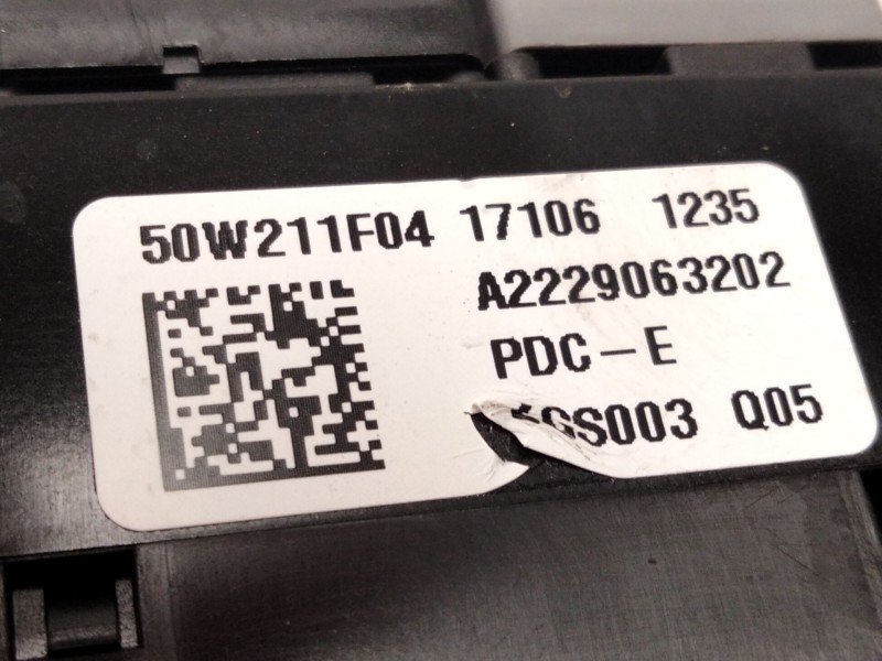 Recambio de caja reles para mercedes-benz glc coupe (c253) 250 4-matic (253.346) referencia OEM IAM A2229063202  