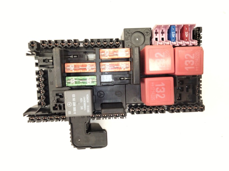 Recambio de caja fusibles para mercedes-benz glc coupe (c253) 250 4-matic (253.346) referencia OEM IAM A2059068501  