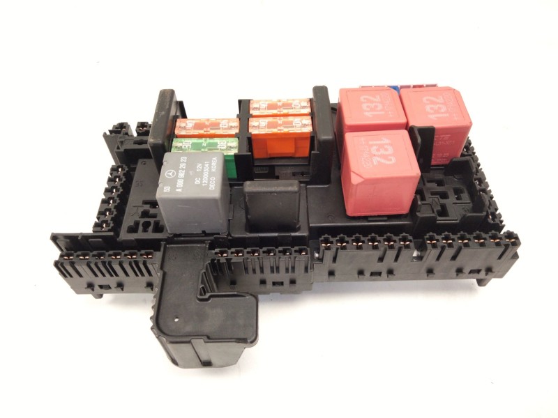 Recambio de caja fusibles para mercedes-benz glc coupe (c253) 250 4-matic (253.346) referencia OEM IAM A2059068501  