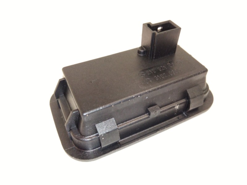 Recambio de pulsador maletero para mercedes-benz glc coupe (c253) 250 4-matic (253.346) referencia OEM IAM 2128210651  