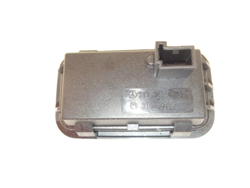 Recambio de pulsador maletero para mercedes-benz glc coupe (c253) 250 4-matic (253.346) referencia OEM IAM 2128210651  