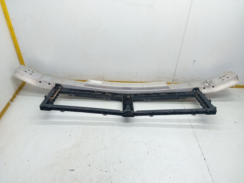 Recambio de refuerzo paragolpes delantero para mercedes-benz clase a (w177) a 180 d (177.003) referencia OEM IAM A1776202800  