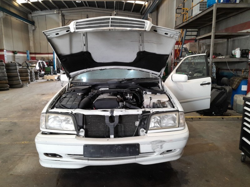 mercedes-benz clase c (w202) del año 2000