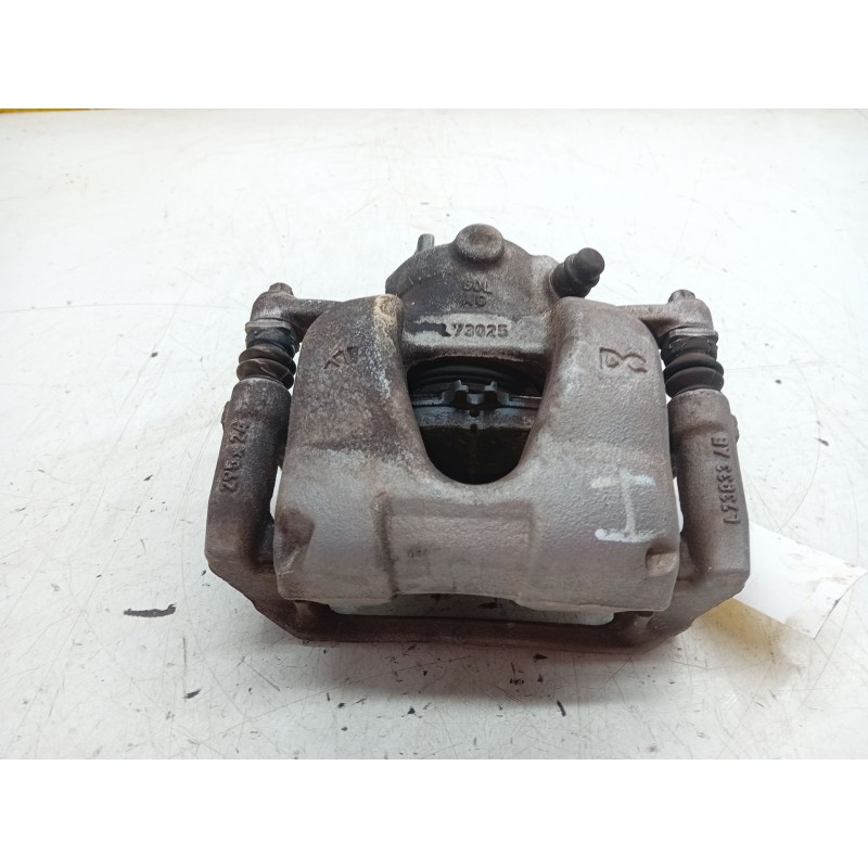 Recambio de pinza freno delantera izquierda para mercedes-benz clase a (w177) a 180 d (177.003) referencia OEM IAM A1774211900  