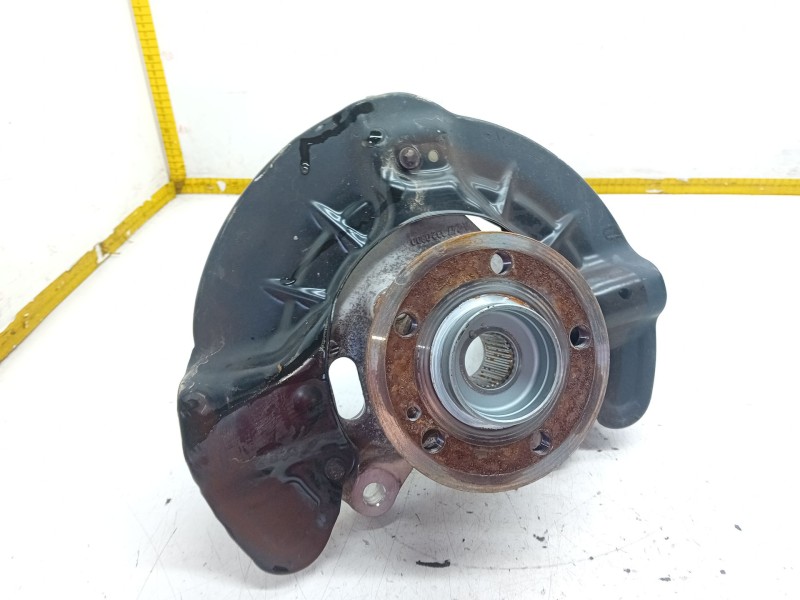 Recambio de mangueta delantera derecha para mercedes-benz clase a (w177) a 180 d (177.003) referencia OEM IAM A2473320800  