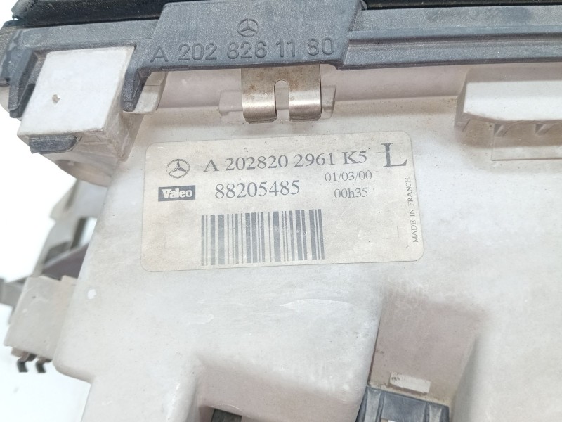 Recambio de faro izquierdo para mercedes-benz clase c (w202) c 180 (202.018) referencia OEM IAM A2028202961  