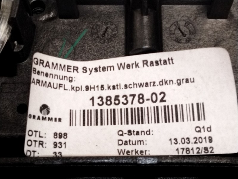 Recambio de apoyabrazos central para mercedes-benz clase a (w177) a 180 d (177.003) referencia OEM IAM   