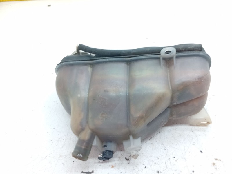 Recambio de deposito expansion para mercedes-benz clase c (w202) c 180 (202.018) referencia OEM IAM 2025000249  