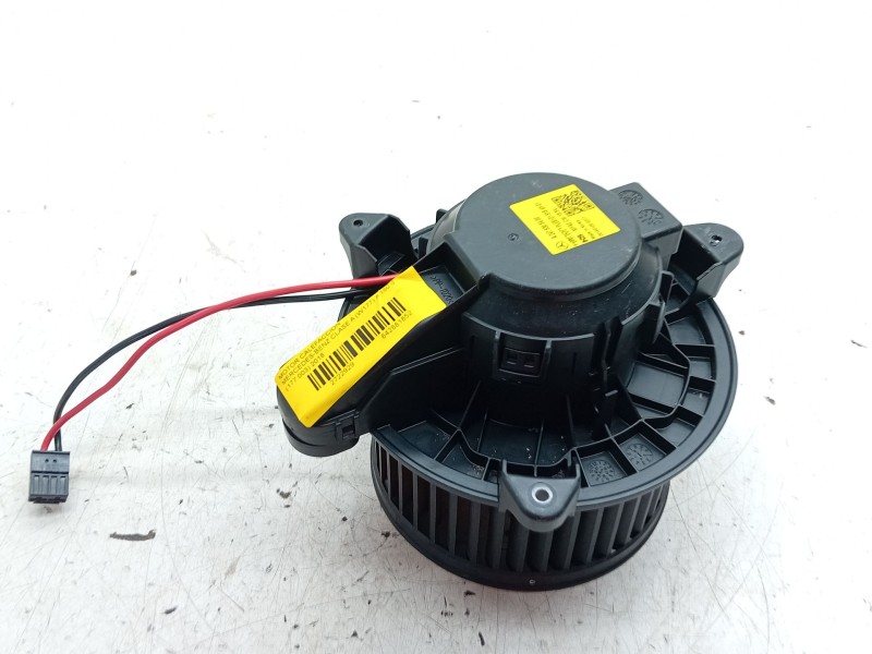 Recambio de motor calefaccion para mercedes-benz clase a (w177) a 180 d (177.003) referencia OEM IAM A2478308400  