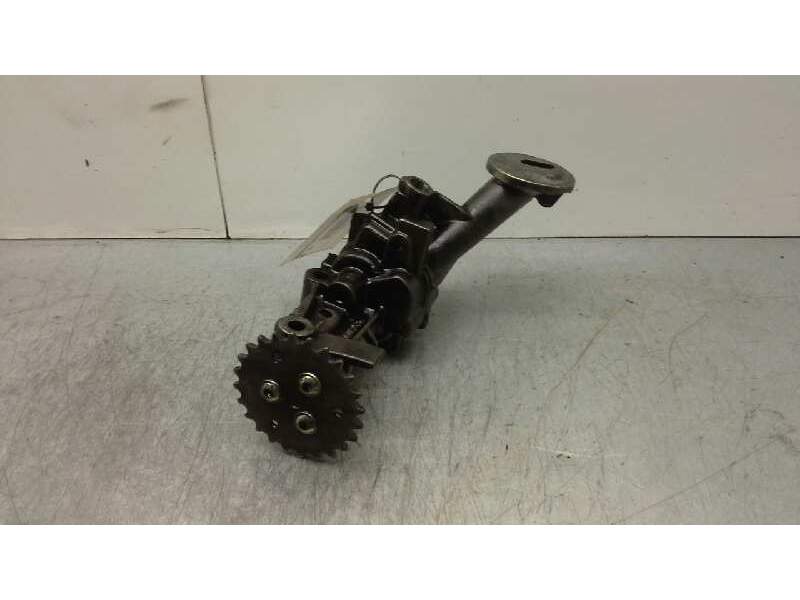 Recambio de bomba aceite para renault megane i berlina hatchback (ba0) 1.9 d rn referencia OEM IAM 77Q0600252  