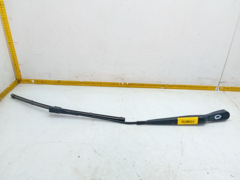 Recambio de brazo limpia delantero derecho para mercedes-benz clase a (w177) a 180 d (177.003) referencia OEM IAM W000075920  