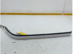 Recambio de cerquillo faro izquierdo para mercedes-benz clase c (w202) c 180 (202.018) referencia OEM IAM 2028260577  