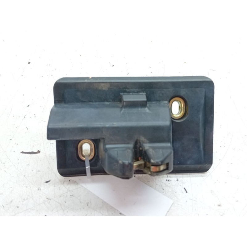 Recambio de cerradura maletero / porton para mercedes-benz clase c (w202) c 180 (202.018) referencia OEM IAM A210750  