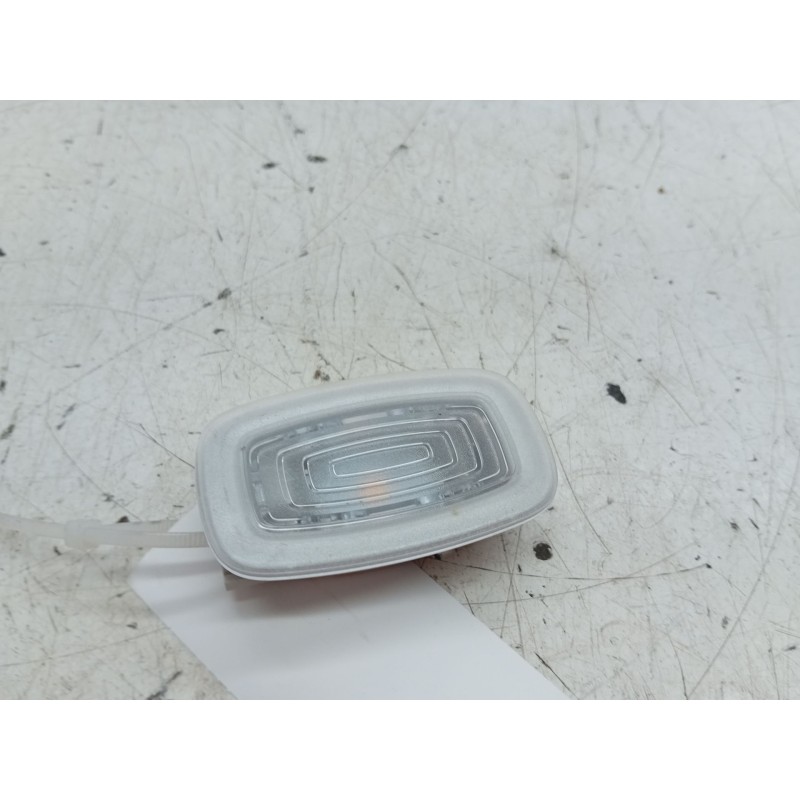 Recambio de luz interior para mercedes-benz clase a (w177) a 180 d (177.003) referencia OEM IAM A0009064205  