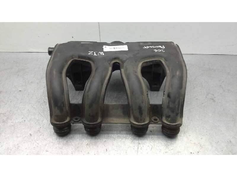 Recambio de colector admision para peugeot 206 berlina xt referencia OEM IAM 9632251780  