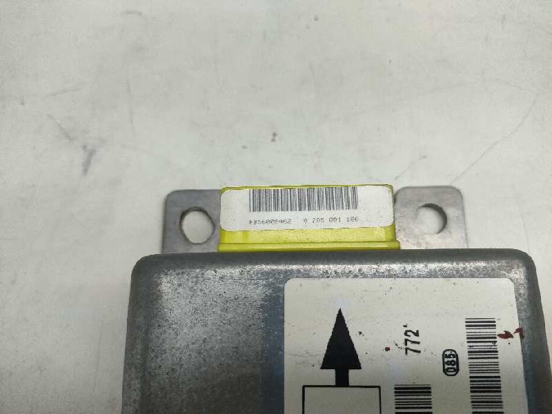 Recambio de centralita airbag para nissan terrano/terrano.ii (r20) referencia OEM IAM 0285001186 285568F200 