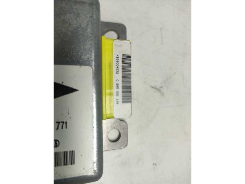 Recambio de centralita airbag para nissan terrano/terrano.ii (r20) referencia OEM IAM 0285001186 285568F200 