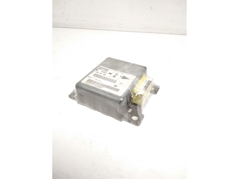Recambio de centralita airbag para nissan terrano/terrano.ii (r20) referencia OEM IAM 0285001186 285568F200 