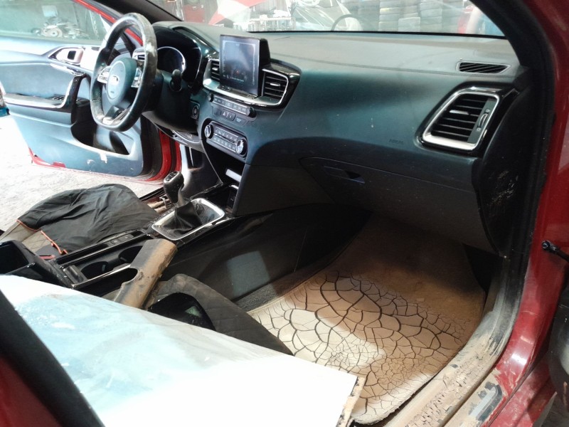 kia proceed combi van (cd) del año 2018