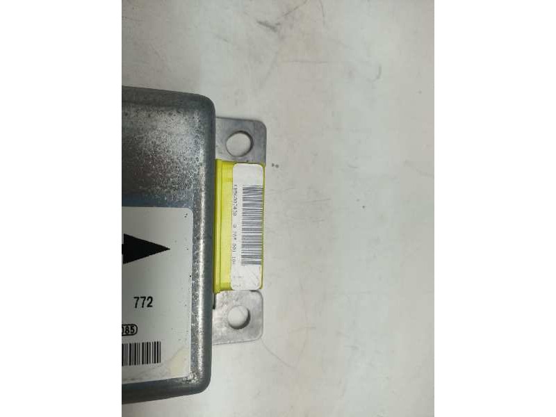 Recambio de centralita airbag para nissan terrano/terrano.ii (r20) referencia OEM IAM 0285001186 285568F200 