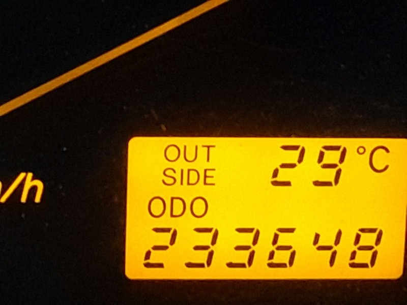 toyota avensis (_t25_) del año 2006